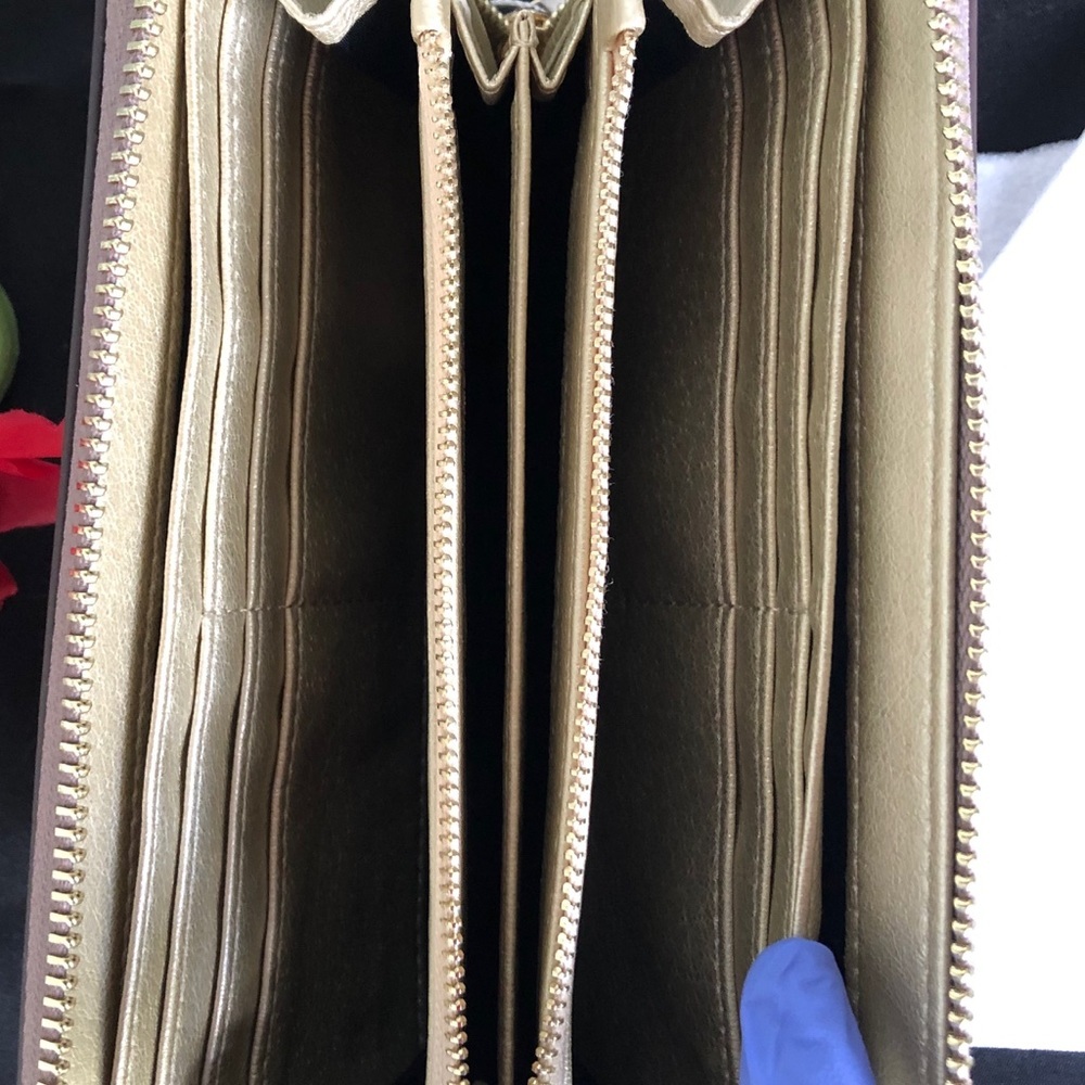 NWT Neiman Marcus Wallet - Picture 8 of 12